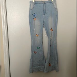 Fashion Nova• NWT•Butterfly Flare Pants (16)